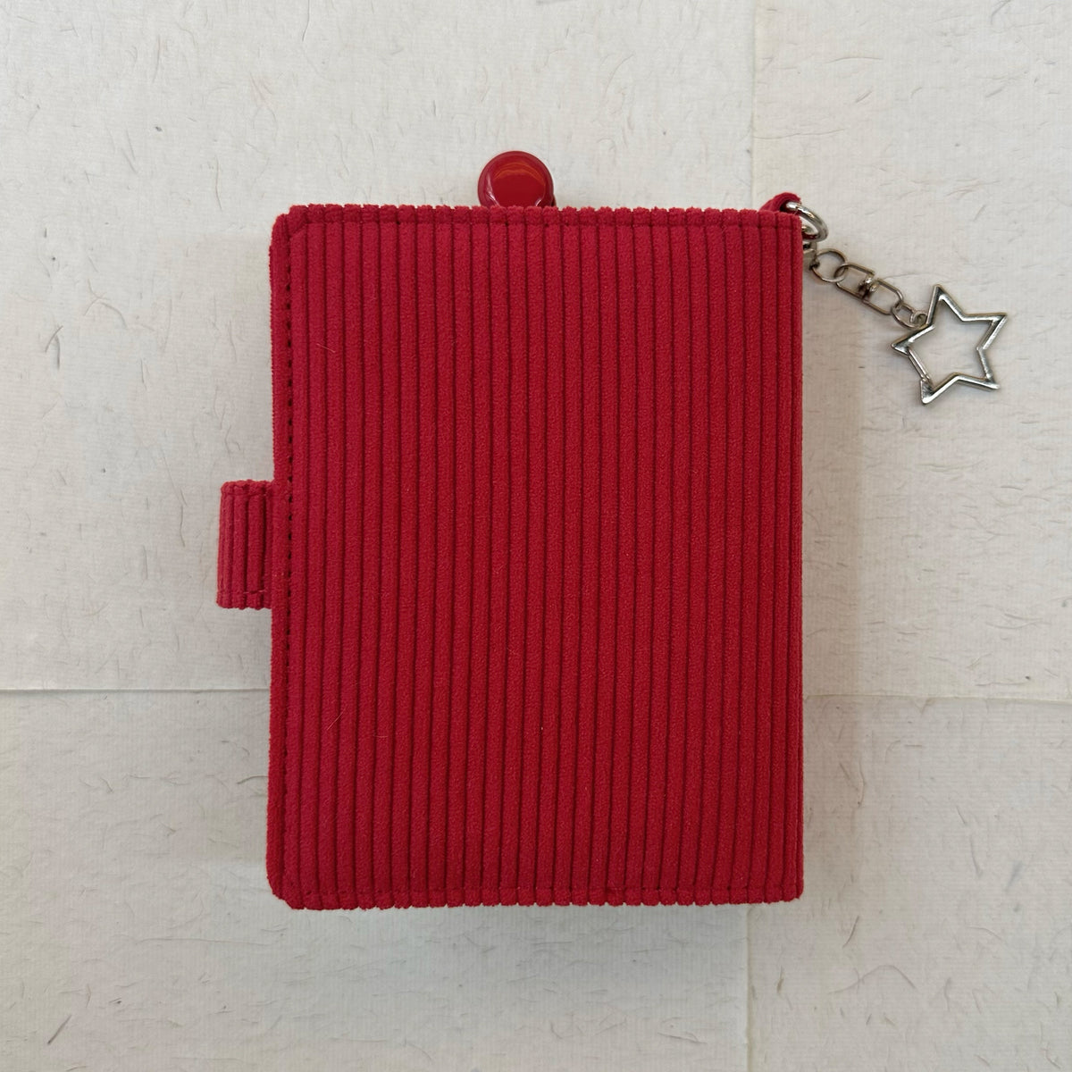 Ribbed Keepsake