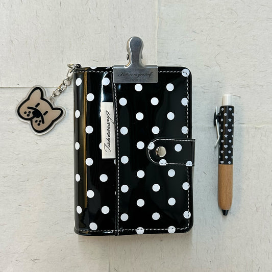 Glossy Dots