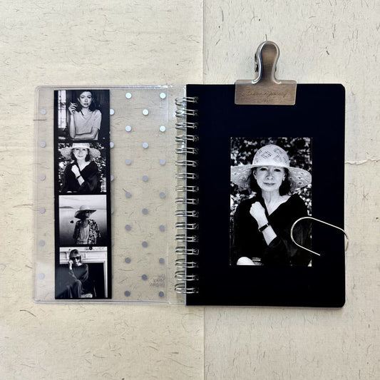 Dot & Grid