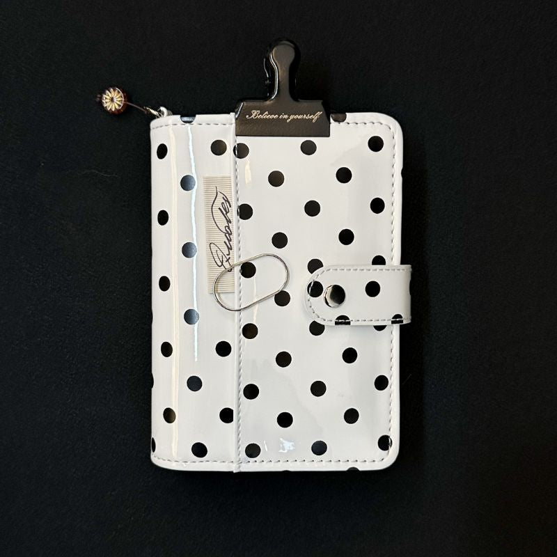 Glossy Dots