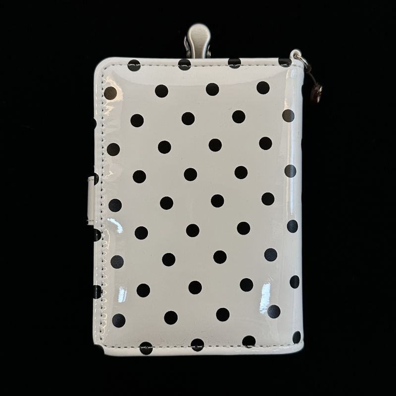 Glossy Dots