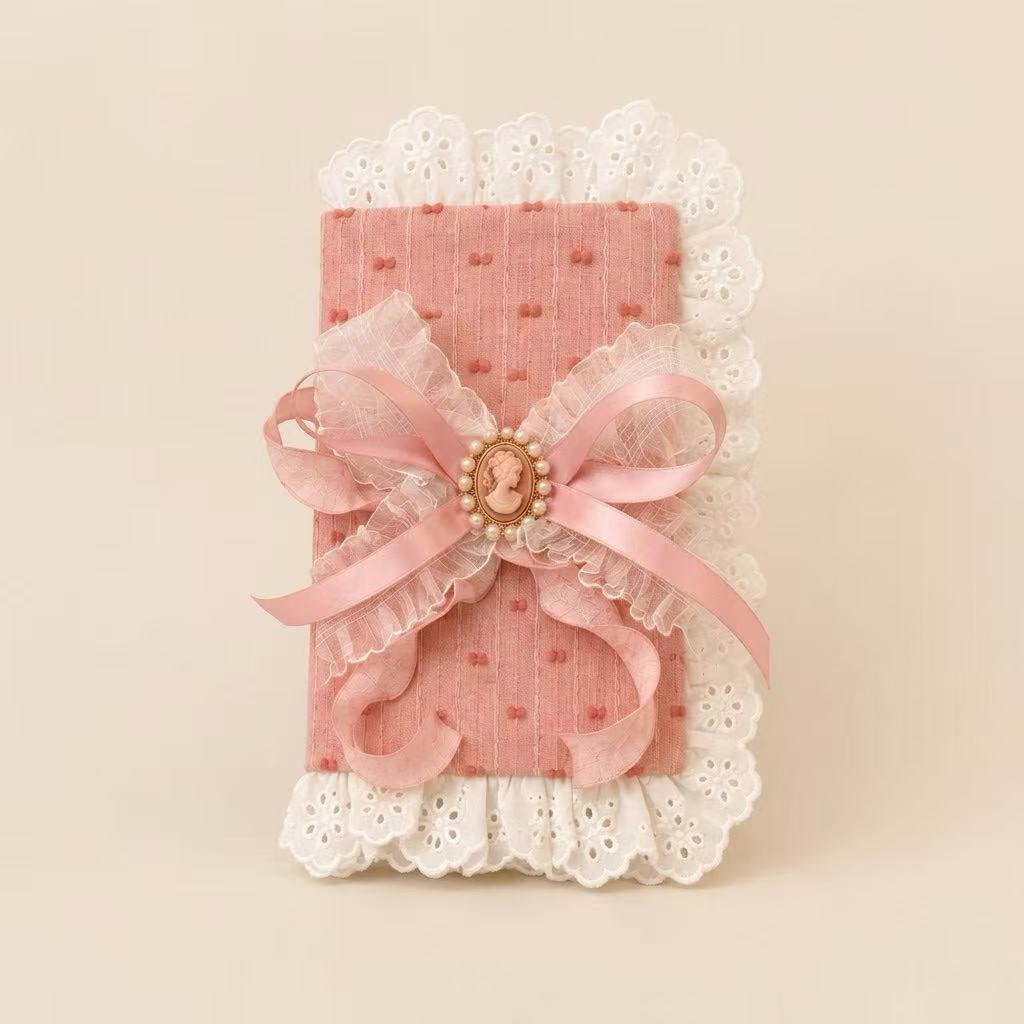 Blush Cameo